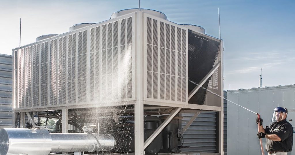 Training Chiller and Cooling Tower